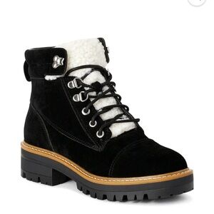 Time and Tru Memoryfoam boots